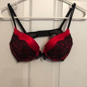 Red with gold lace bra